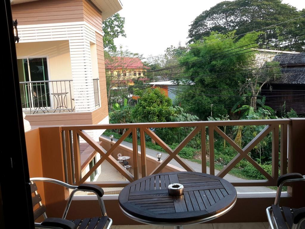 Donchai House Guest House& Cafe Chiang Mai Exterior photo