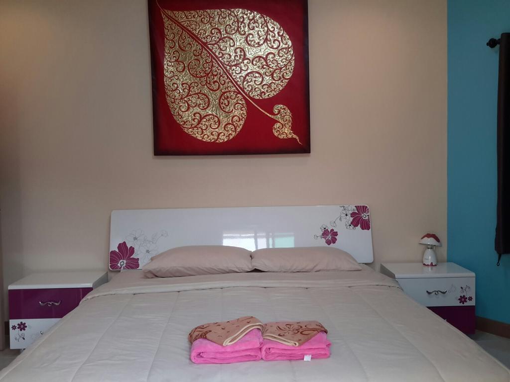 Donchai House Guest House& Cafe Chiang Mai Exterior photo