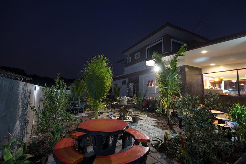 Donchai House Guest House& Cafe Chiang Mai Exterior photo