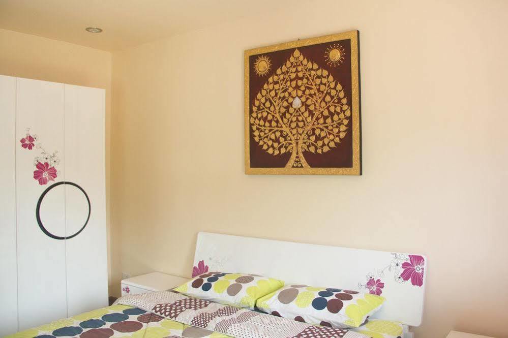 Donchai House Guest House& Cafe Chiang Mai Exterior photo